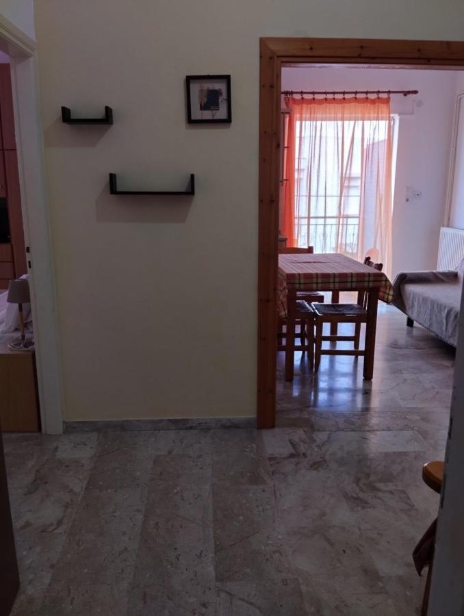 Katerina Apartments Kalamata Exteriör bild