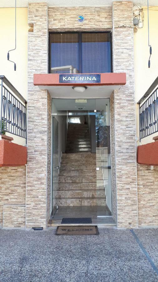 Katerina Apartments Kalamata Exteriör bild