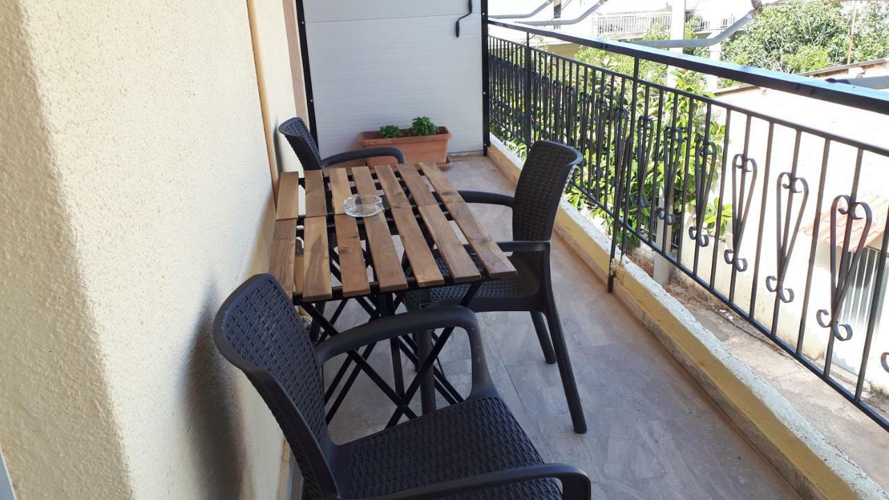 Katerina Apartments Kalamata Exteriör bild